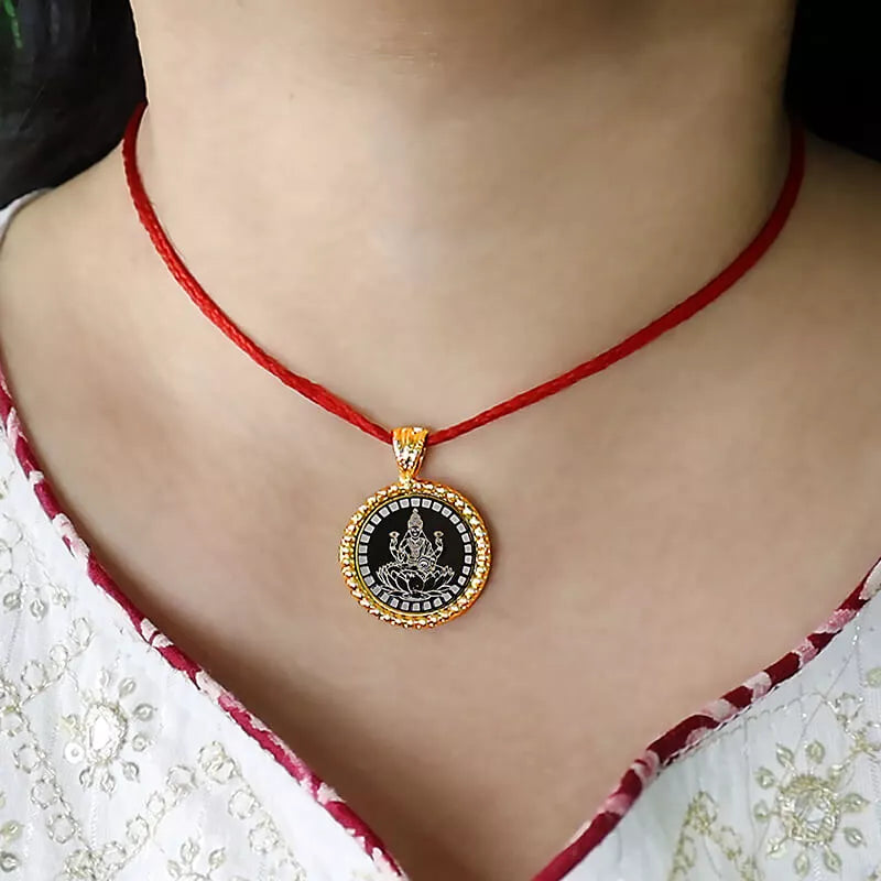 Dhan Laxmi yantra locket